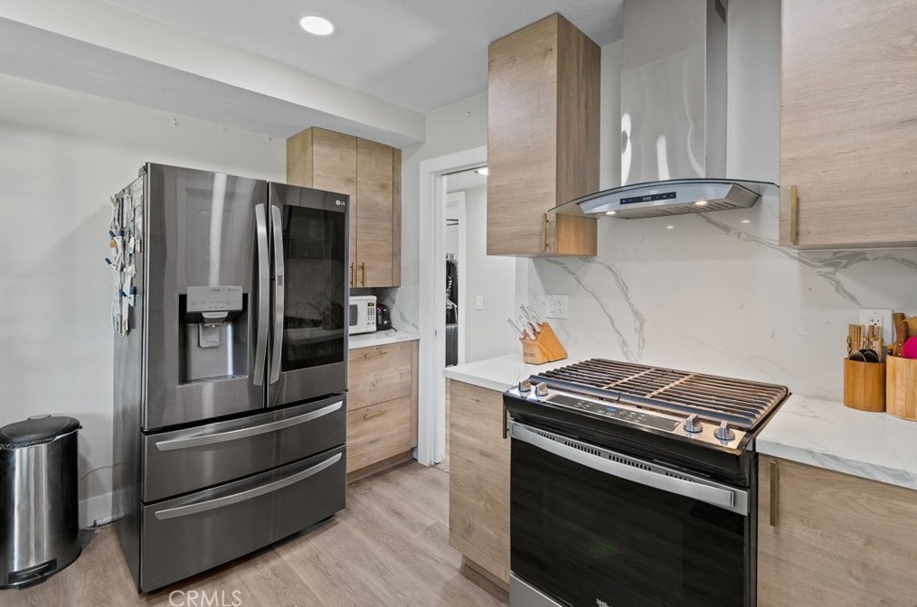 3181 Rome Ave, Anaheim CA  92804-3810 exterior