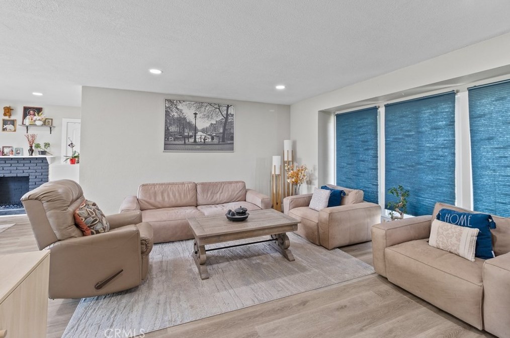 3181 Rome Ave, Anaheim CA  92804-3810 exterior