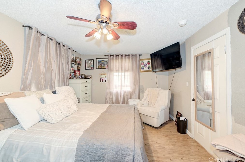 10232 Keller Ave, Riverside CA 92503-2202 exterior