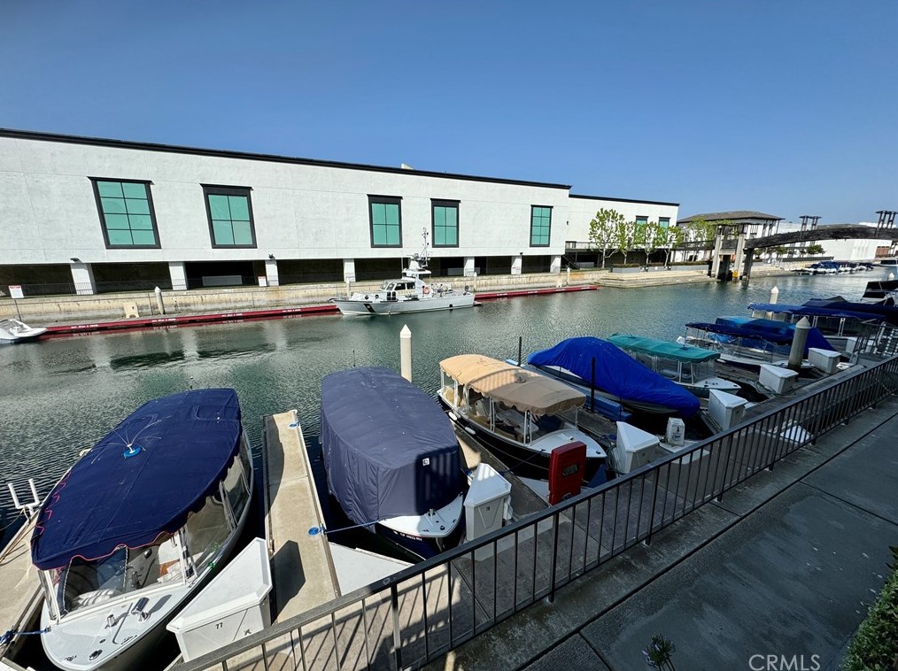 7137 Marina Pacifica Dr, Long Beach CA  90803-7008 exterior