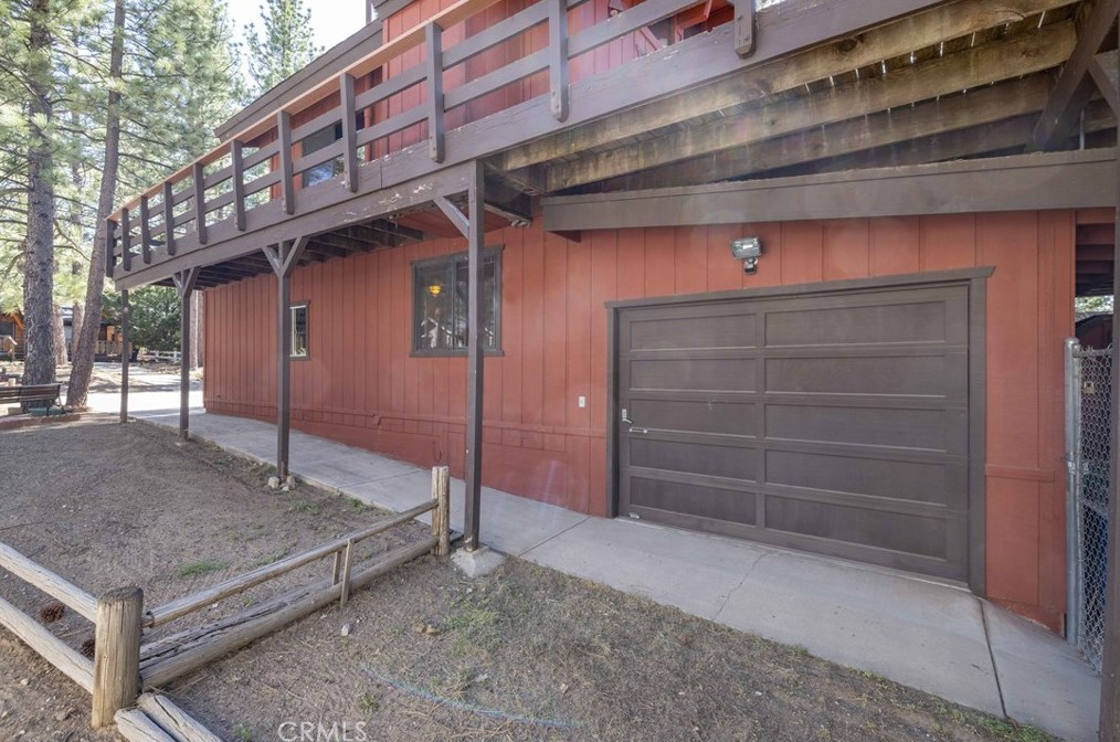 913 Mtn Ln, Big Bear City CA  92314-9110 exterior