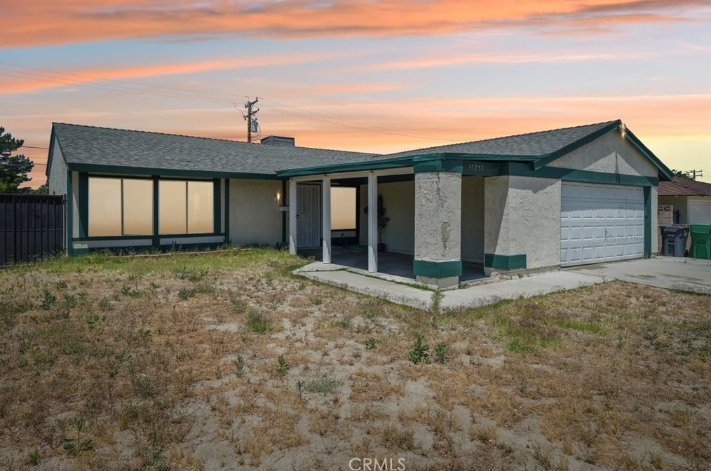 37253 Mahonia Ave, Palmdale CA  93552-4540 exterior