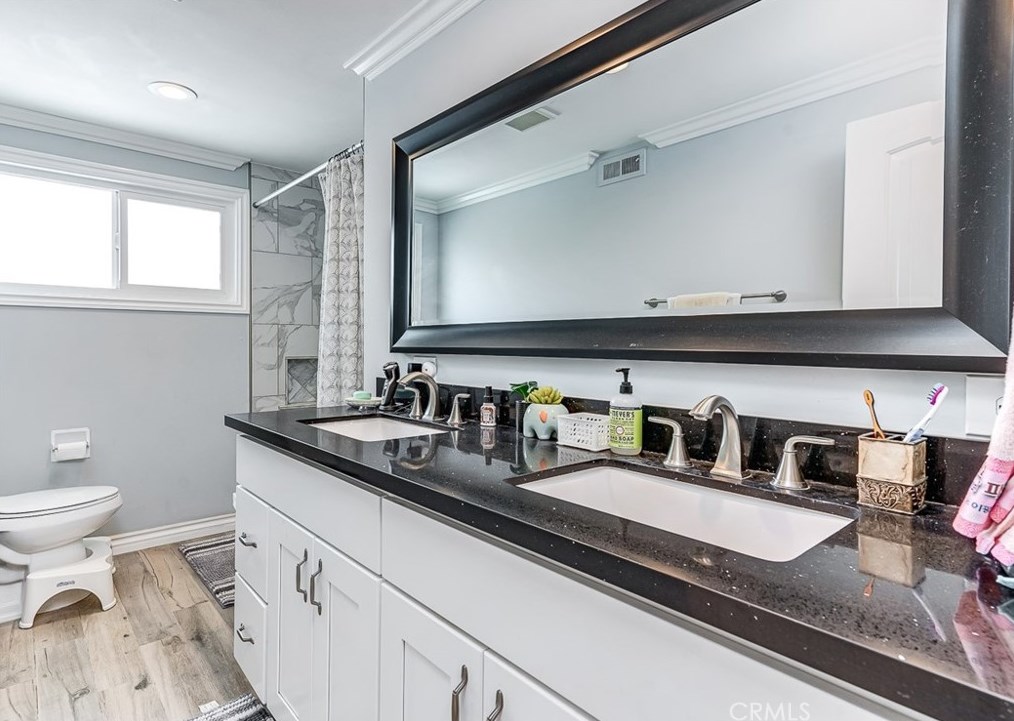 5412 Fox Hl Ave, Buena Park CA  90621-1507 exterior