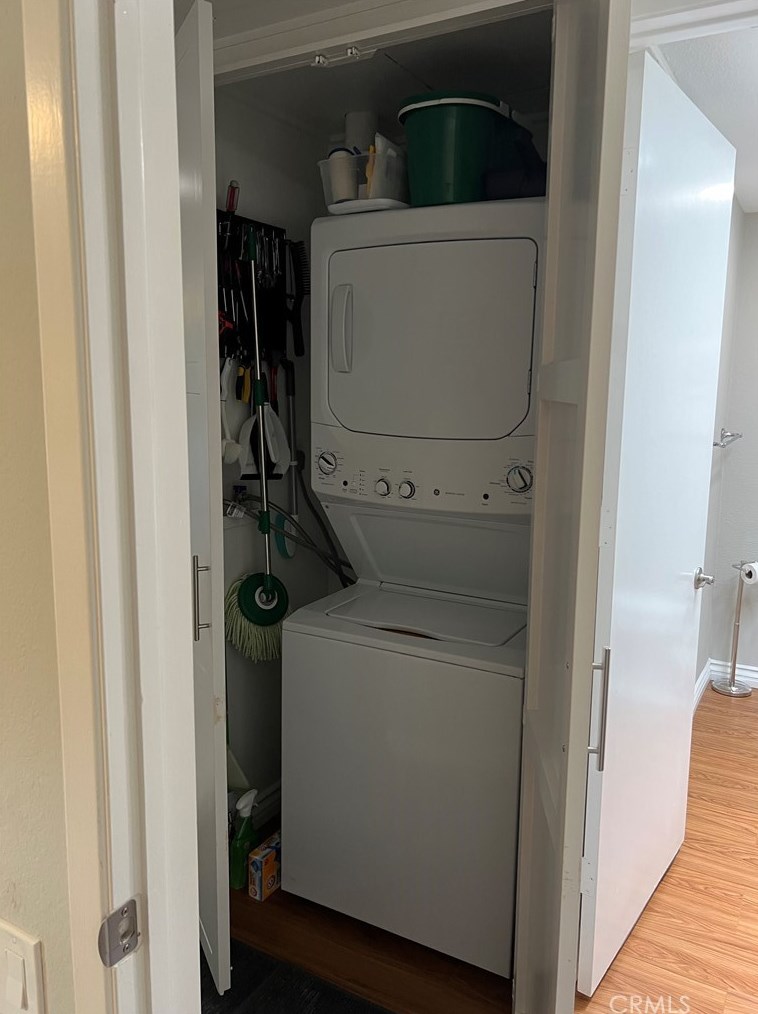 647 Avenida Sevilla, Laguna Beach CA  92637-7131 exterior