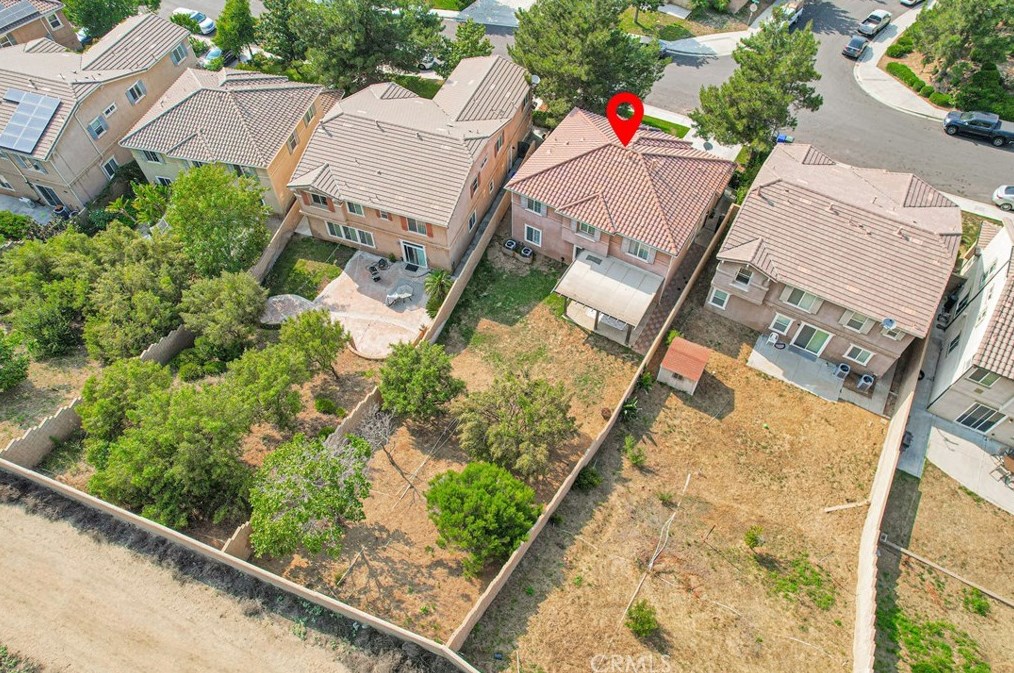16517 Gala Ave, Fontana CA  92337-1525 exterior