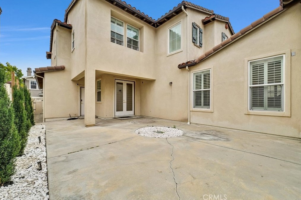 2016 Ward St, Fullerton CA  92833-5085 exterior