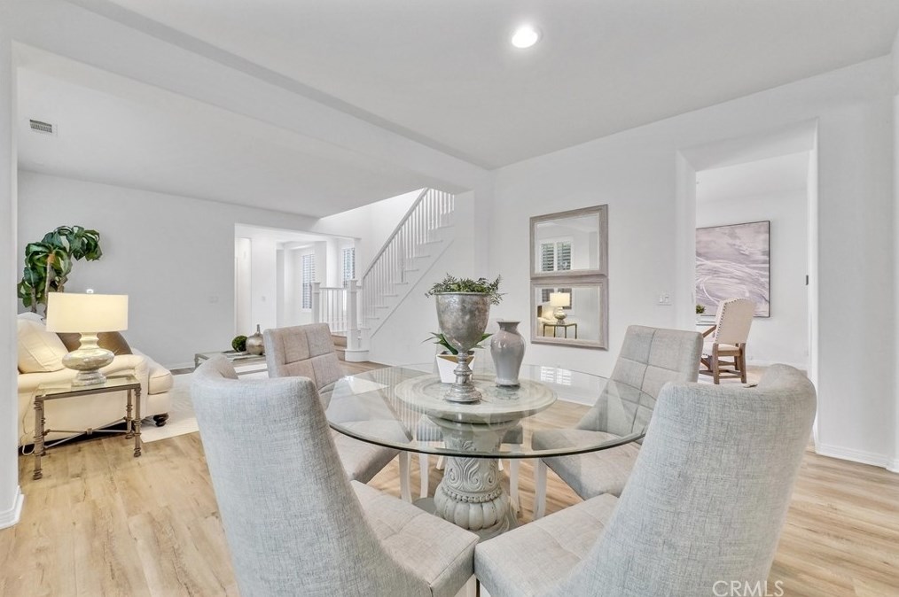 2016 Ward St, Fullerton CA  92833-5085 exterior