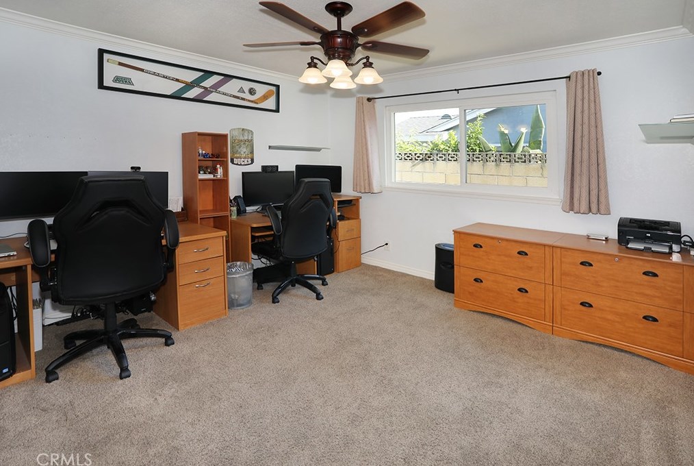 106 Barbara St, Anaheim CA  92806-3825 exterior
