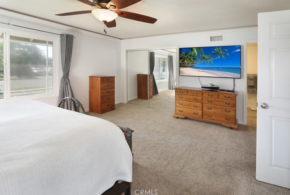 106 Barbara St, Anaheim CA  92806-3825 exterior