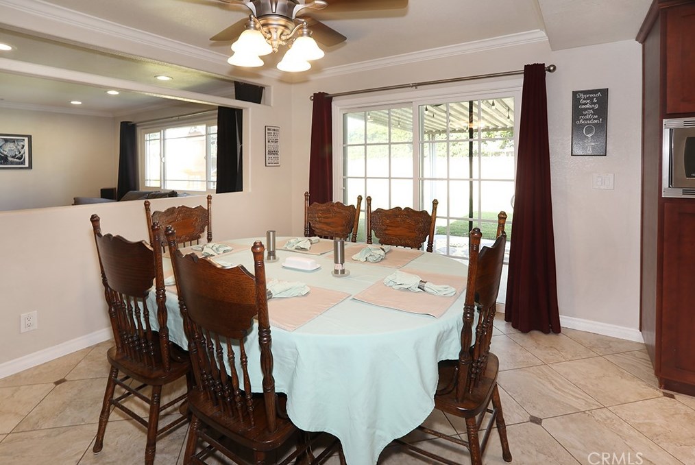 106 Barbara St, Anaheim CA  92806-3825 exterior