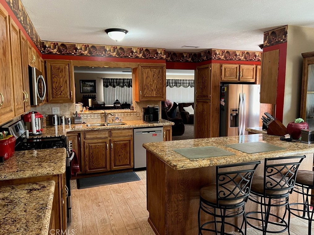 2769 Lizbeth Ave, Anaheim CA  92806-4818 exterior