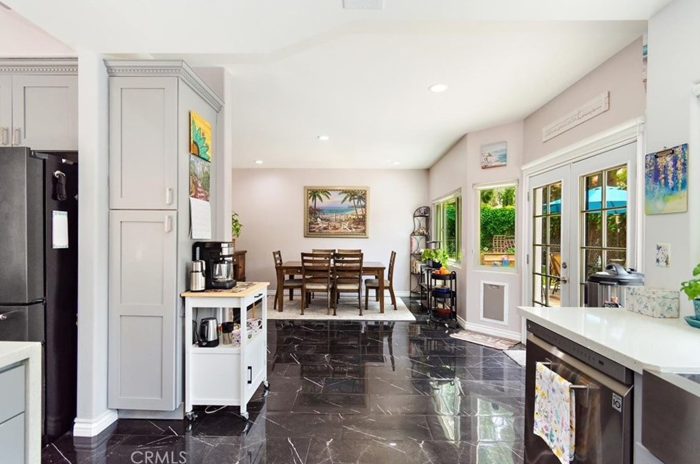 8310 Candleberry Cir, Orange CA  92869-4531 exterior