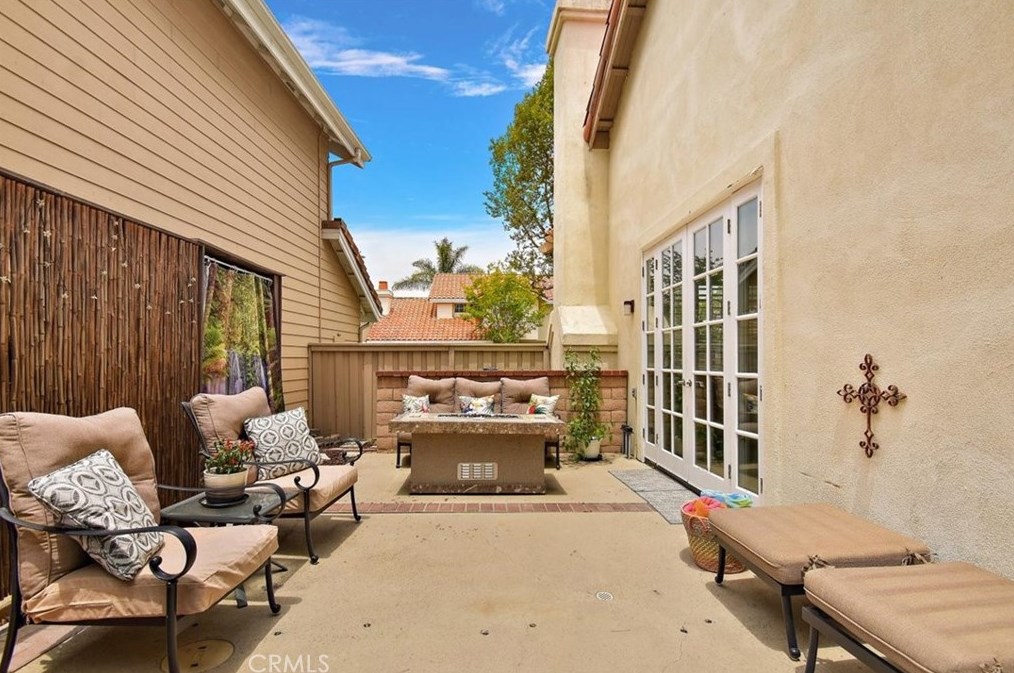 8310 Candleberry Cir, Orange CA  92869-4531 exterior