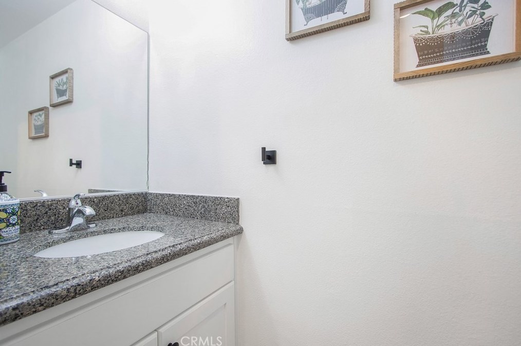 5629 Avenida De Vientos, Anaheim CA  92807-3810 exterior