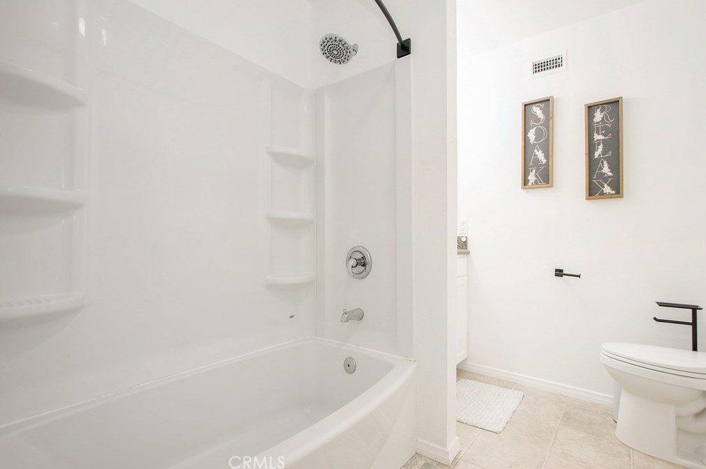 5629 Avenida De Vientos, Anaheim CA  92807-3810 exterior