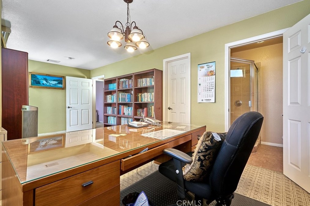 3564 Amesbury Rd, Los Angeles CA  90027-1302 exterior