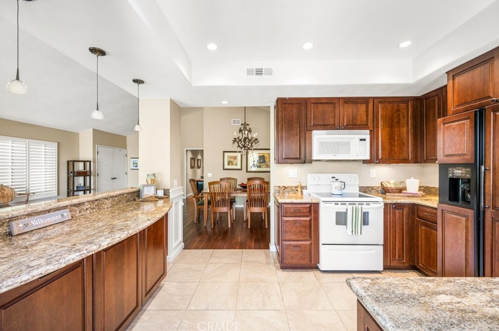 6535 Paseo Diego, Anaheim CA  92807-5011 exterior