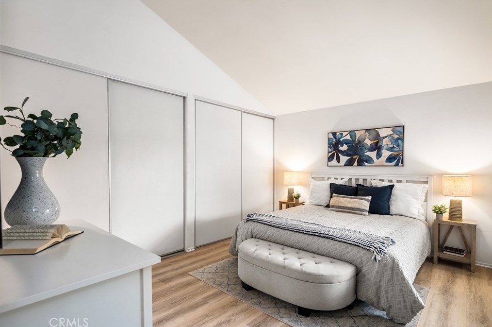 2044 Wellington Ave, Santa Ana CA 92701-3182 exterior