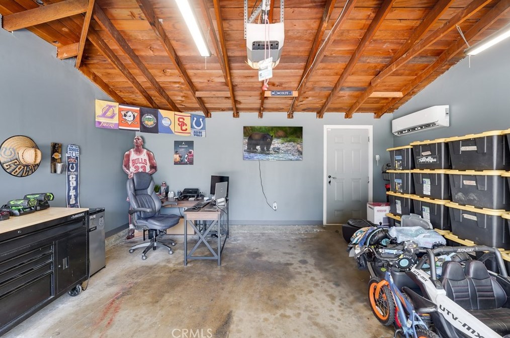 5734 Mountain View Ave, Riverside CA  92504-1500 exterior