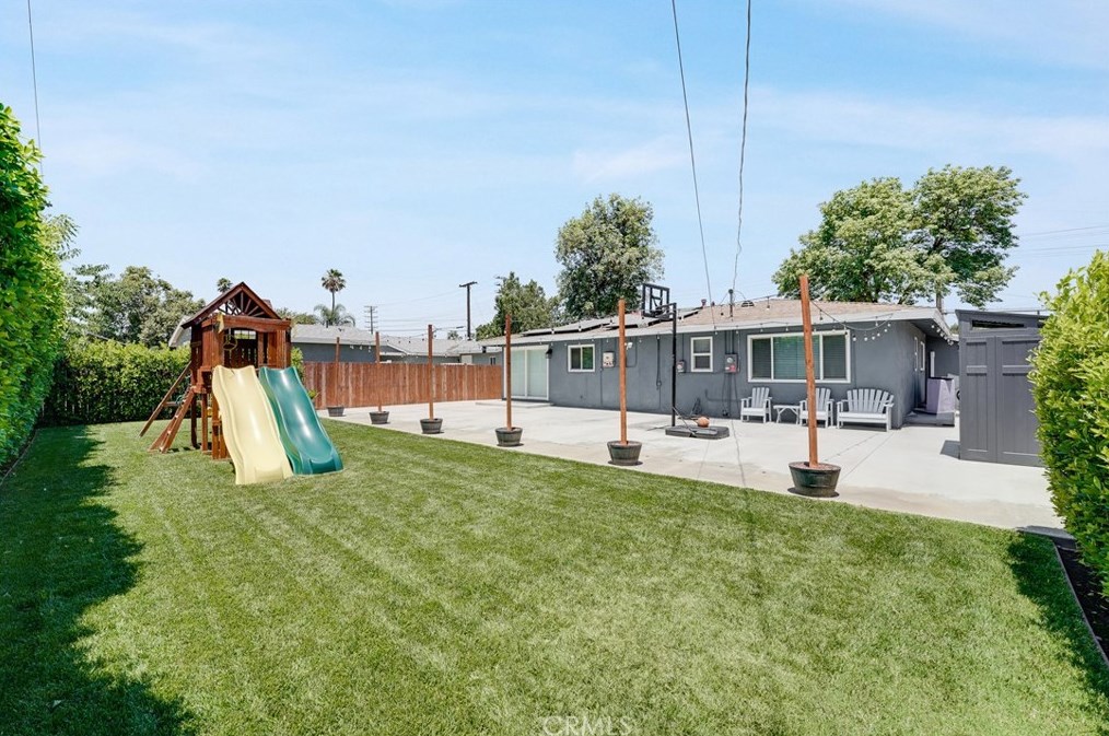 5734 Mountain View Ave, Riverside CA  92504-1500 exterior