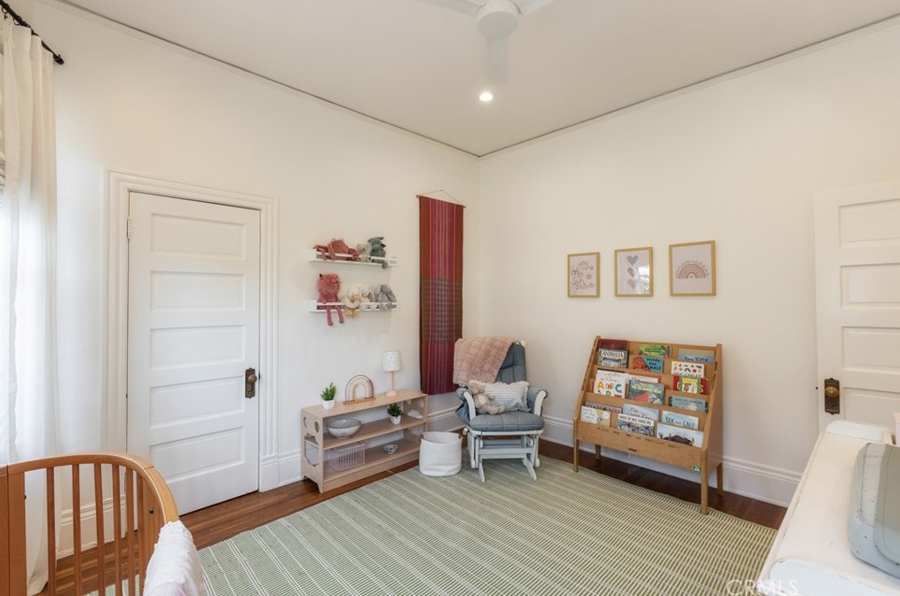 3761 Lime Ave, Long Beach CA  90807-4137 exterior