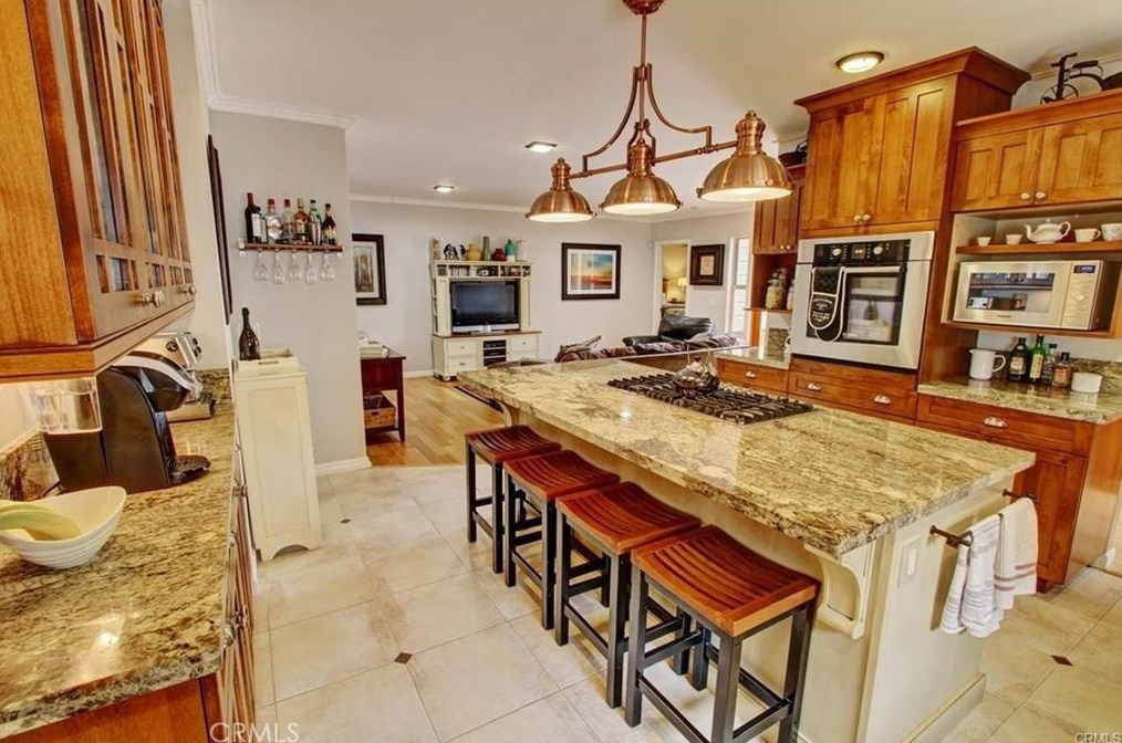 4310 Linden Ave, Long Beach CA  90807-2725 exterior