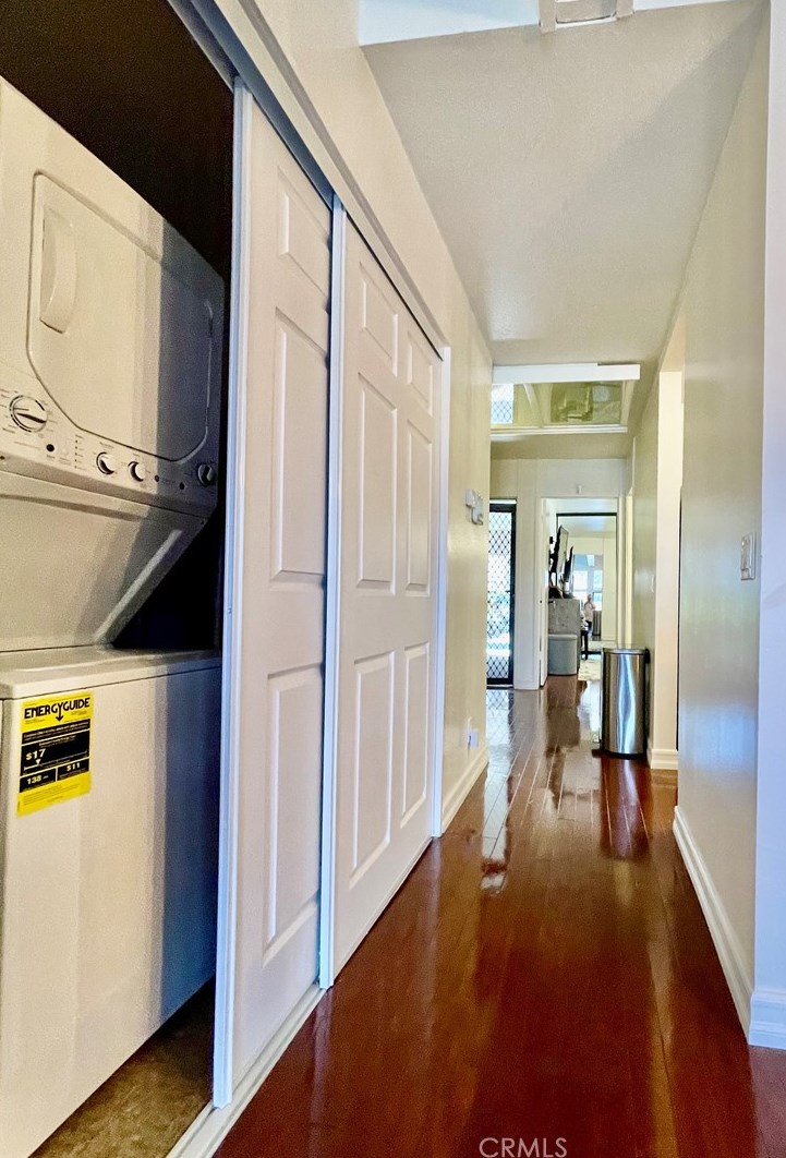 8324 Marina Pacifica Dr, Long Beach CA  90803-7005 exterior