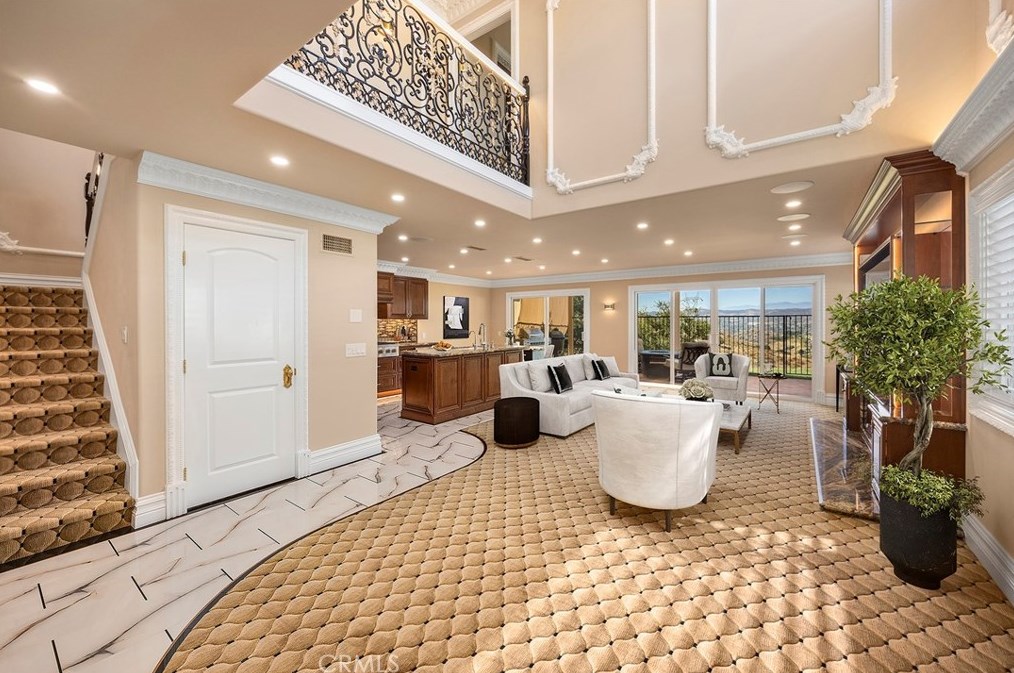 7351 Singingwood Dr, Anaheim CA 92808-1701 exterior