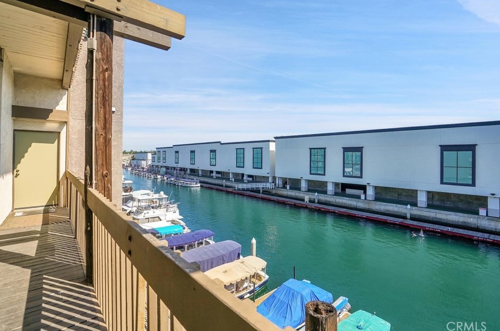 7235 Marina Pacifica Dr, Long Beach CA 90803-3899 exterior