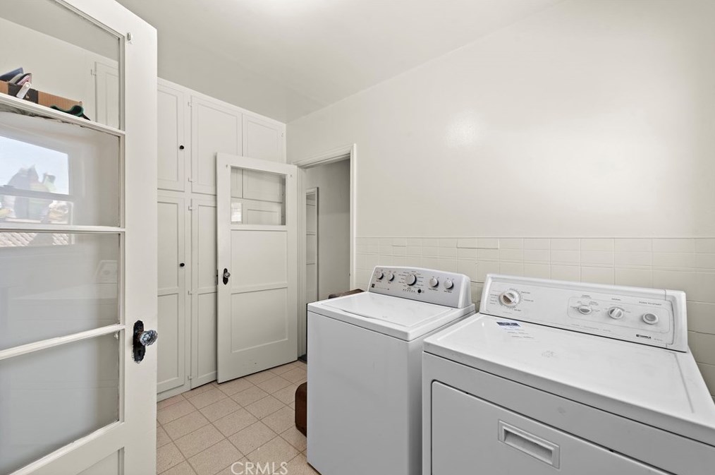 3925 California Ave, Long Beach CA  90807-3511 exterior