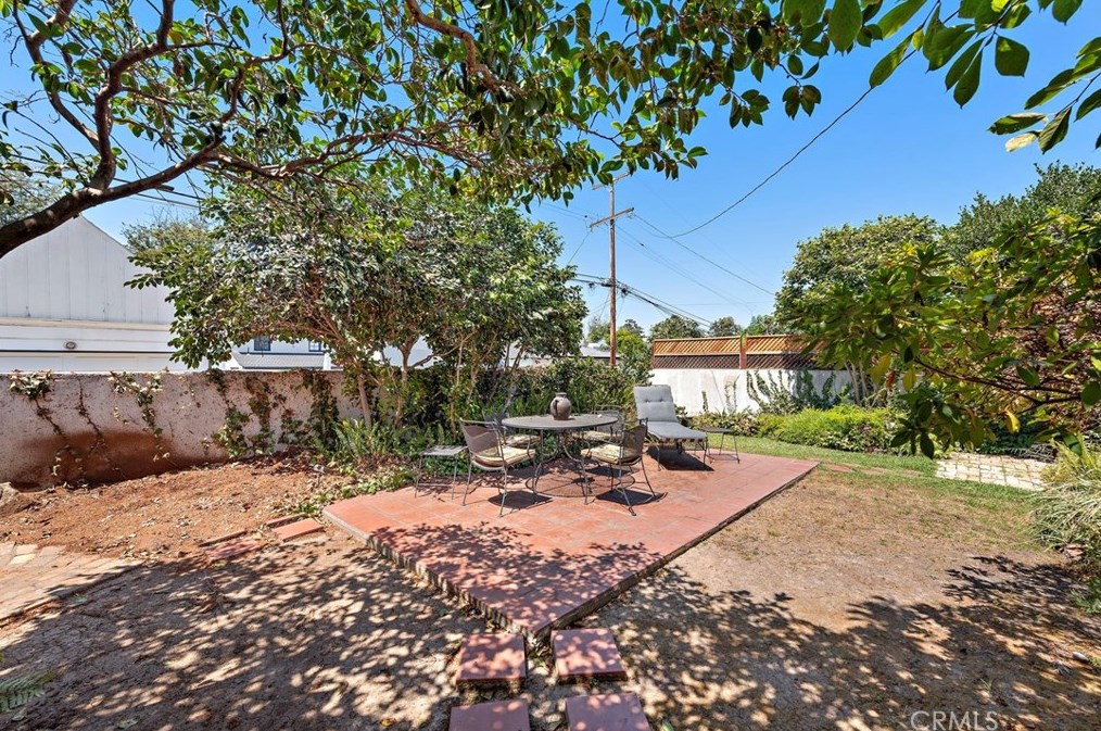 3925 California Ave, Long Beach CA  90807-3511 exterior