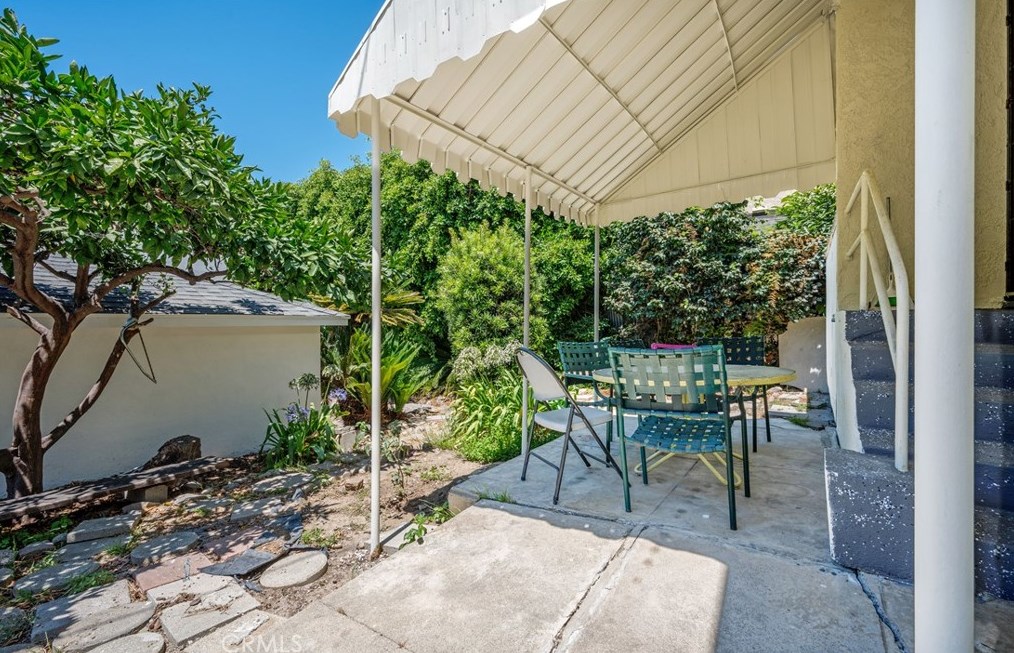 2211 2nd St, Los Angeles CA  90033-4007 exterior