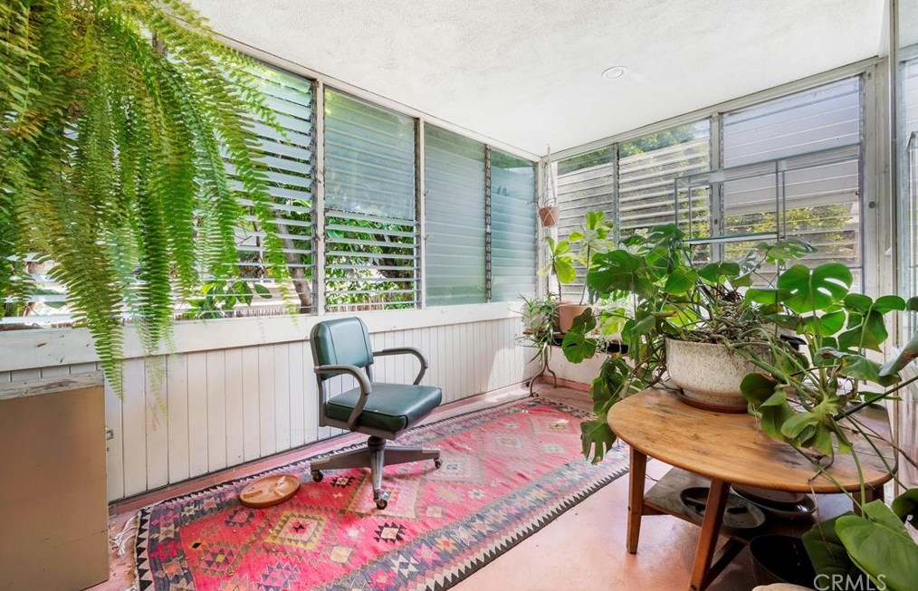 2211 2nd St, Los Angeles CA  90033-4007 exterior