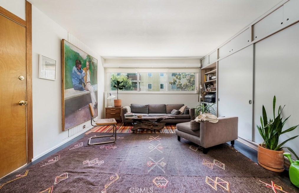 2211 2nd St, Los Angeles CA  90033-4007 exterior
