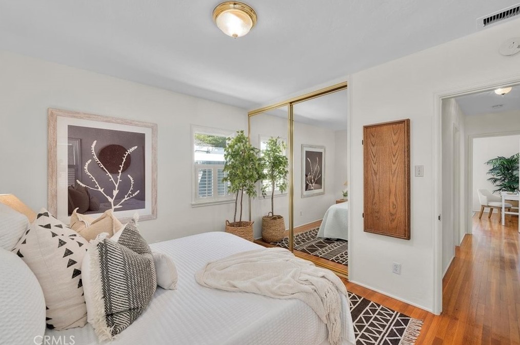 3929 Falcon Ave, Long Beach CA 90805-3648 exterior