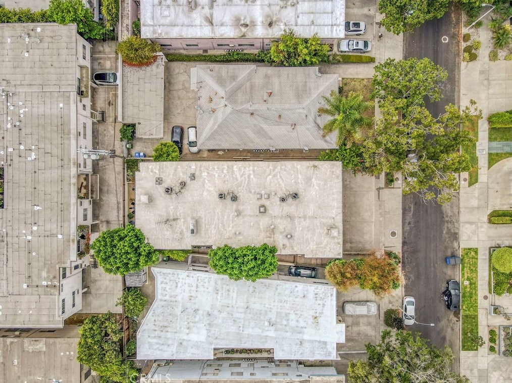 1807 Camden Ave, Los Angeles CA  90025-4446 exterior