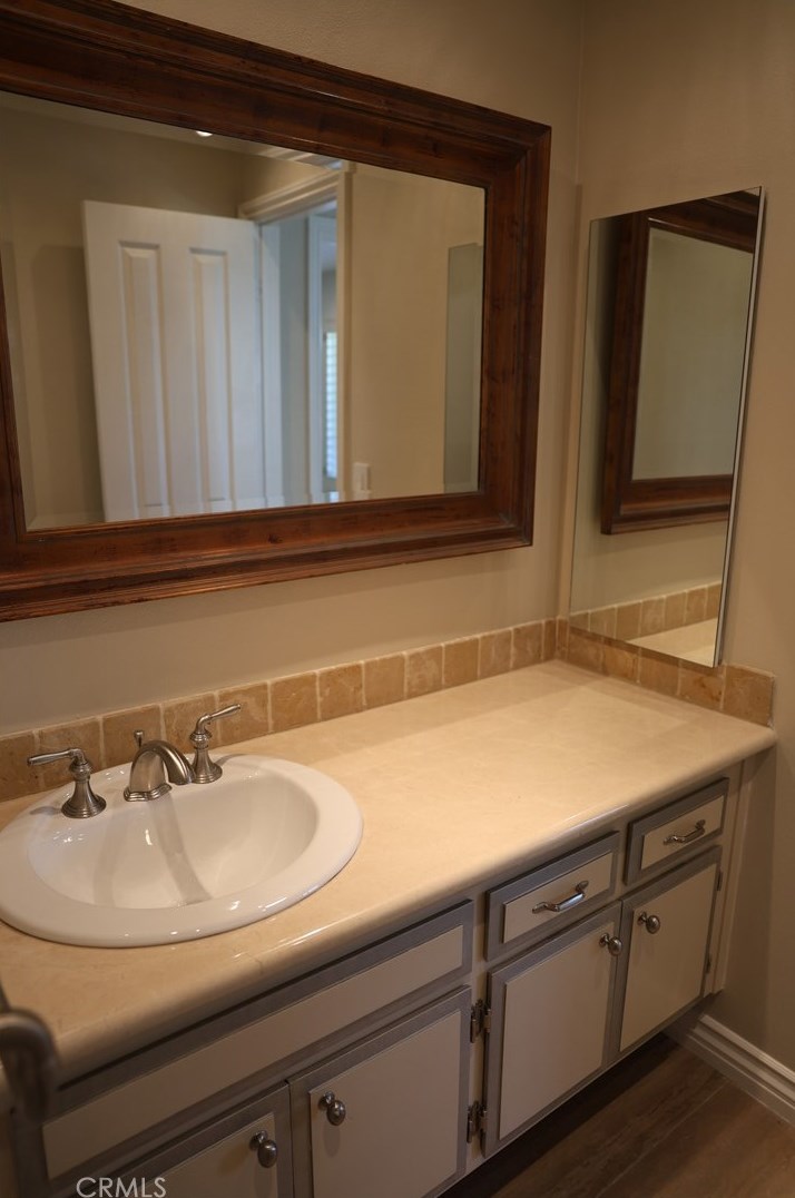 2023 West Wind, Santa Ana CA 92704-7145 exterior