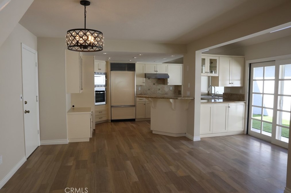 2023 West Wind, Santa Ana CA 92704-7145 exterior