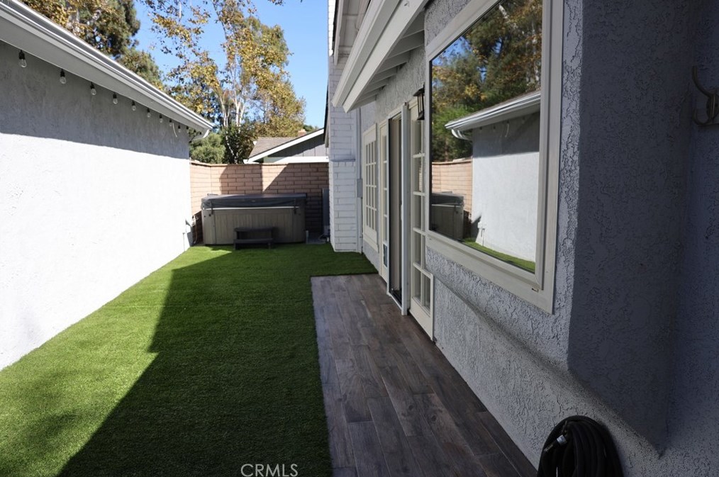 2023 West Wind, Santa Ana CA 92704-7145 exterior