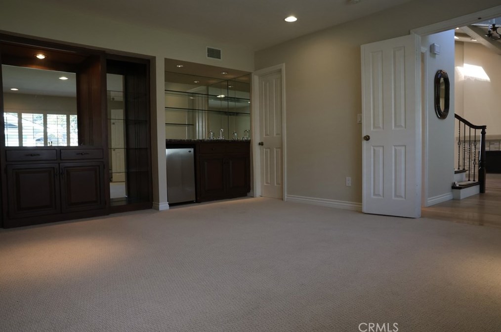 2023 West Wind, Santa Ana CA 92704-7145 exterior