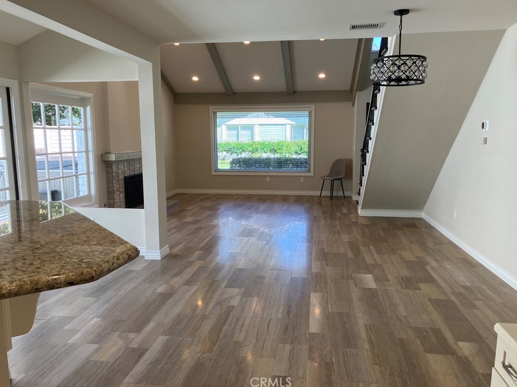 2023 West Wind, Santa Ana CA 92704-7145 exterior