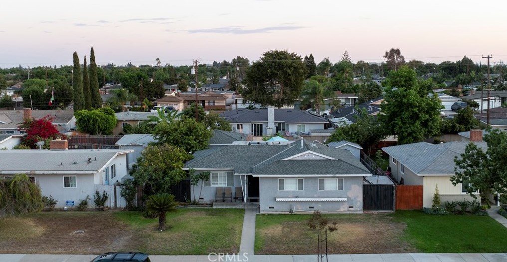 1422 Broadway, Anaheim CA  92802-1354 exterior