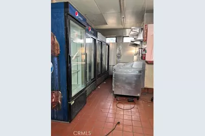 3841 Tweedy Boulevard, South Gate, CA 90280 - Photo 11