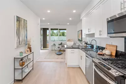 1172 Santo Antonio Drive, Colton, CA 92324 - Photo 5