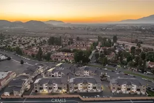 1172 Santo Antonio Dr, Colton, CA 92324 - Photo 43