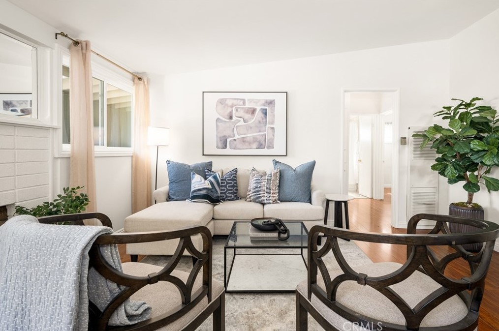 9581 Decker Ave, Anaheim CA  92804-6324 exterior