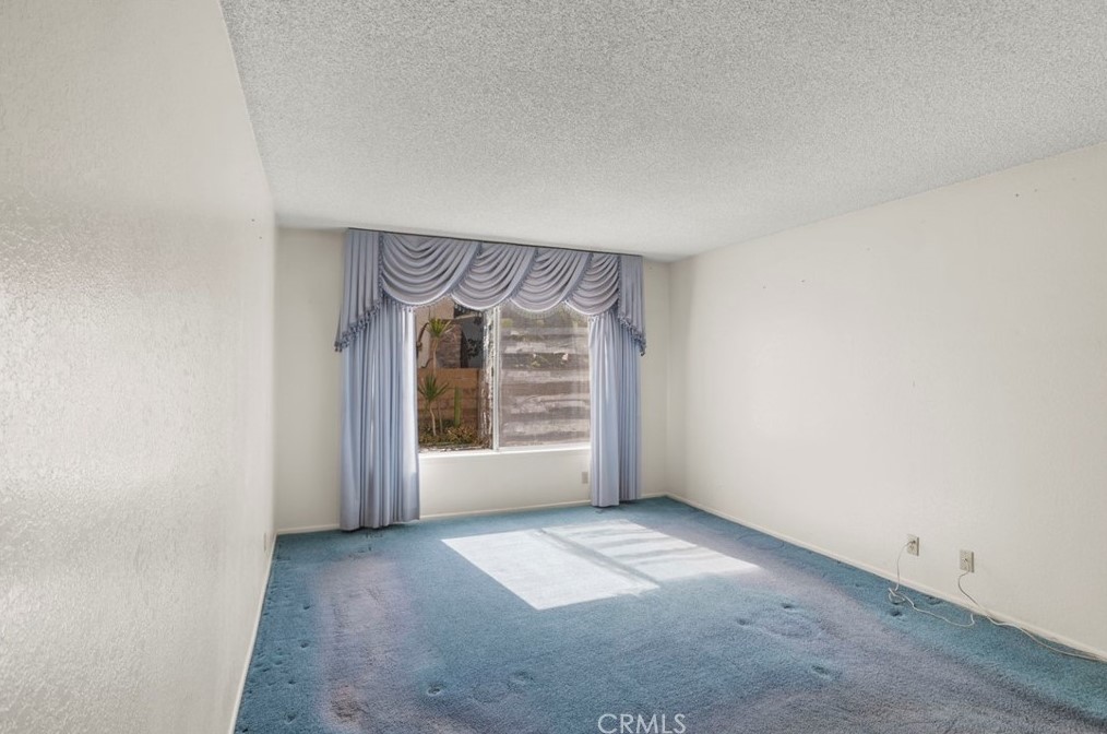 7408 Calle Durango, Anaheim CA  92808-1025 exterior