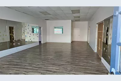 2407 N Tustin Avenue, Santa Ana, CA 92705 - Photo 17