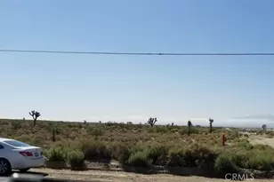 4901 El Mirage, Phelan, CA 92301 - Photo 1