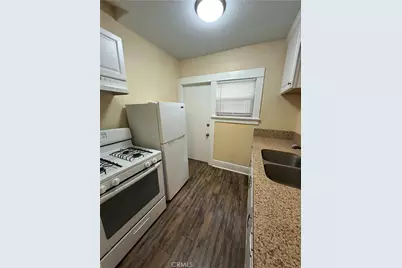 1101 Cherry Avenue, Long Beach, CA 90813 - Photo 39